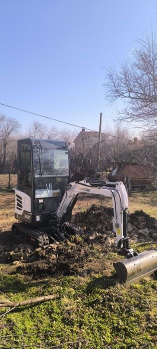 Услуги с мини багер 2т. и самосвал 3,5,т.