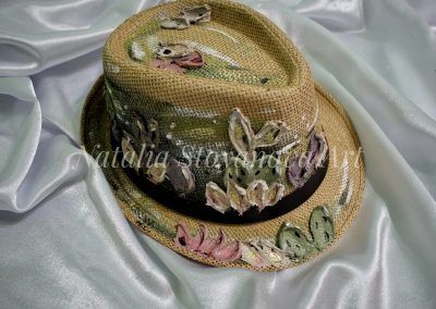 Ръчно рисувани шапки по индивидуален дизайн 35-40лв.