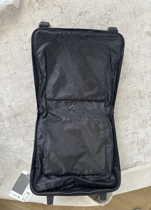 Чемодан для костюмов (деловой)