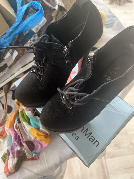 Продам обувь 35 р