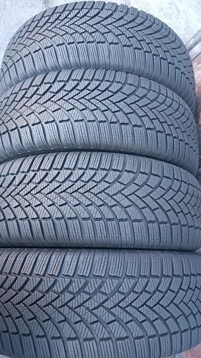 225/60/18 Bridgestone Дот 2523