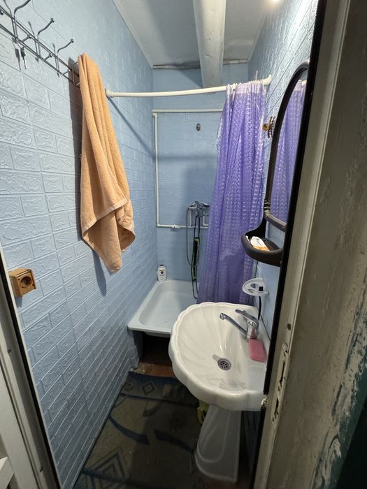 Продсется 2х ком Окт в районе Дек Зенит