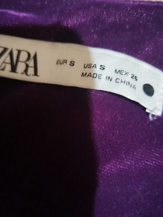 Crop top с дълъг ръкав - от Zara