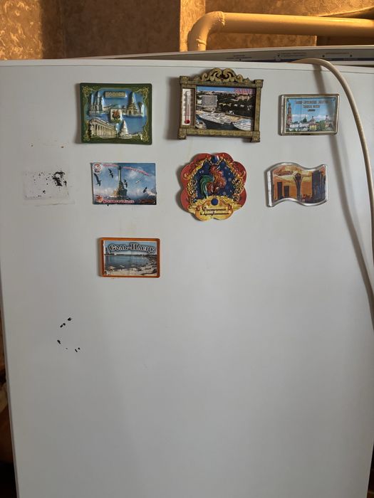 Продам рабочий холодильник