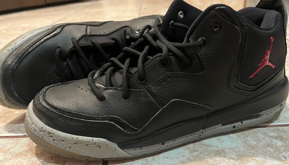 Jordan Sneakers unisex