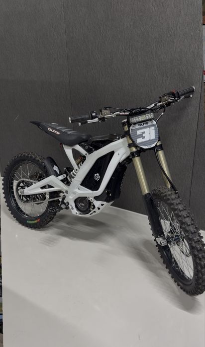 Sur-Ron Light Bee X   2025