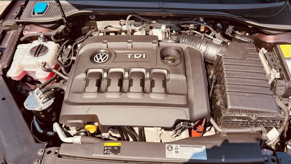VW Passat 2.0 BiTDI DSG7 4x4 Highline 240CP