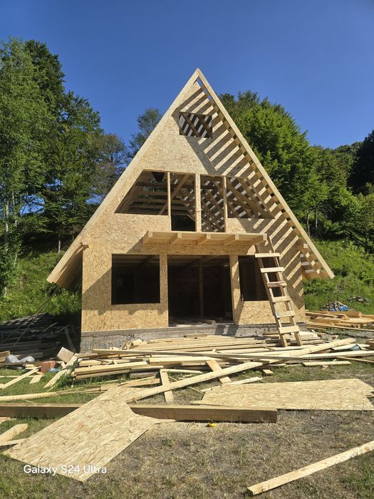 vând Cabana A-Frame Modernă – Design Rustic, Panoramă Montană