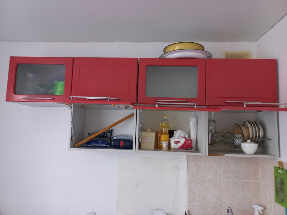 Продам  кухонный  гарнитур