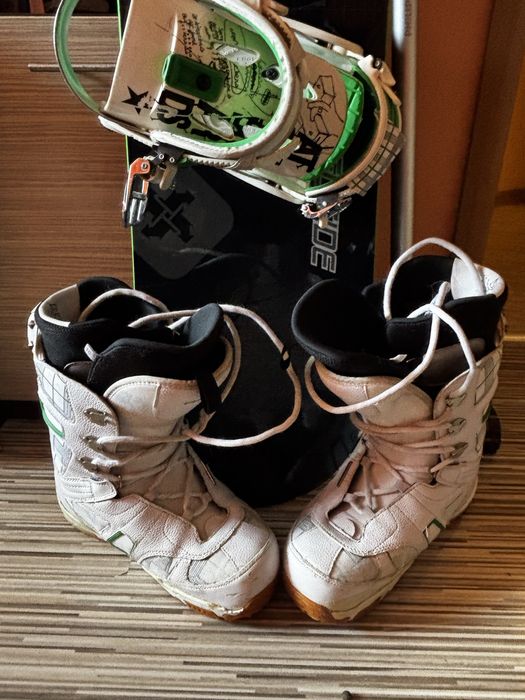 Snowboard комплект с обувки