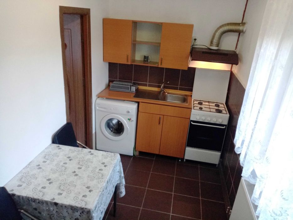 Dorobanti 2cam centr proprie+ac, vila; Metrou Victoriei PRET REDUS