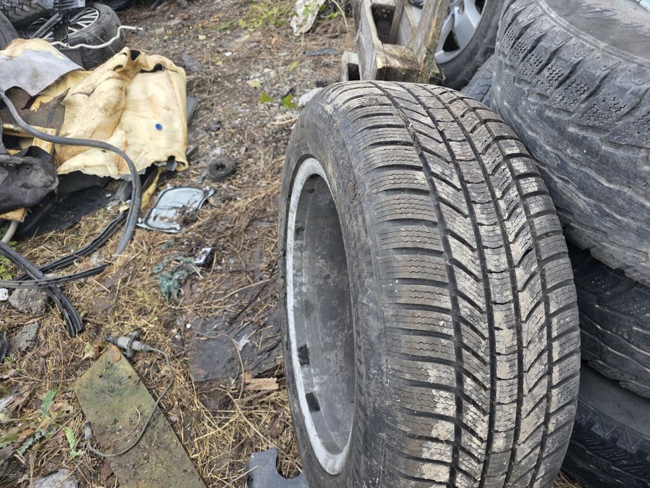 Джанти с гуми за Mercedes GL 2008 година почти нови гуми