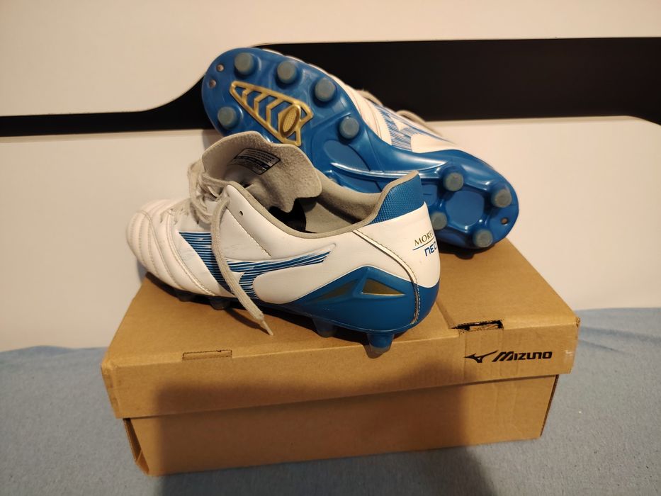 Mizuno Morelia Neo