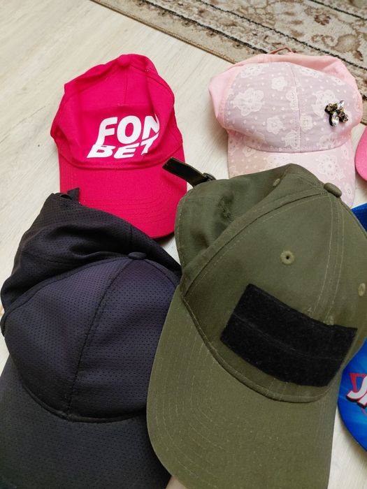 Продам детские кепки для девочек и мальчиков