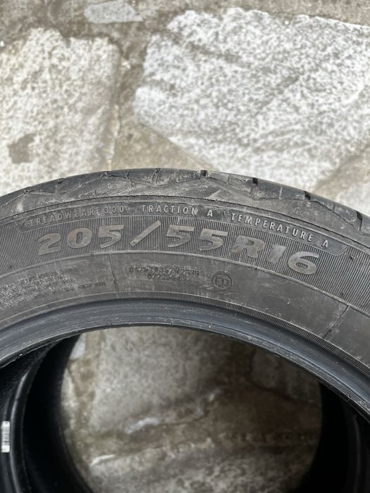 Продавам 4 броя летни гуми 205/55/16