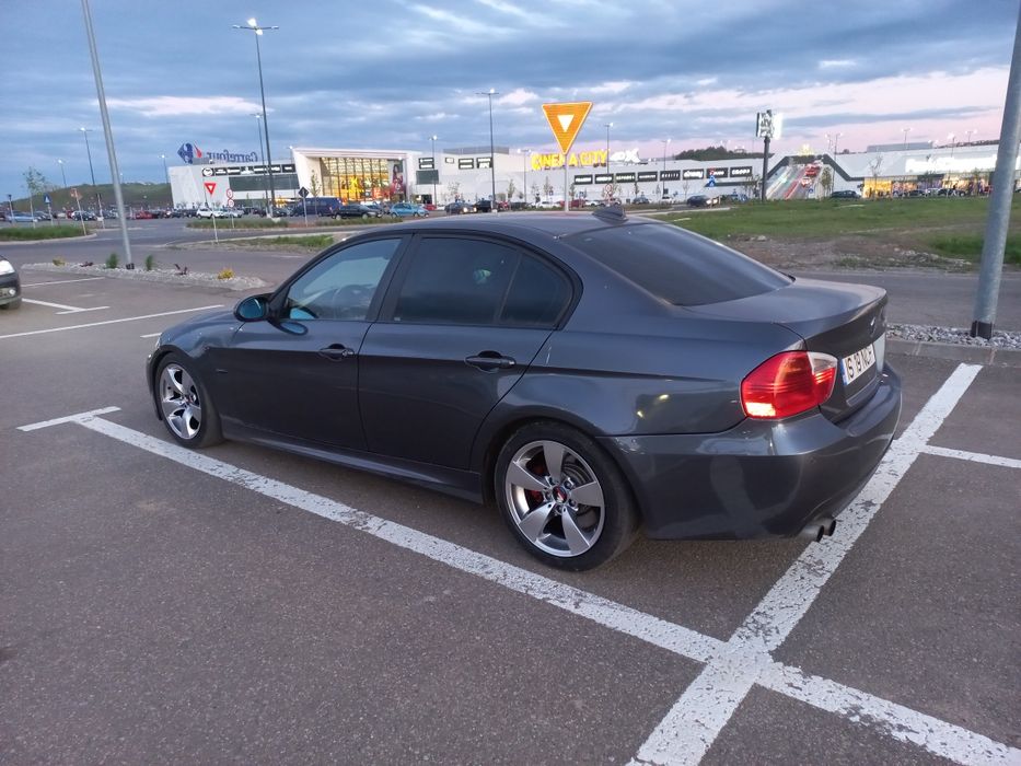 Vand BMW E90 230Hp