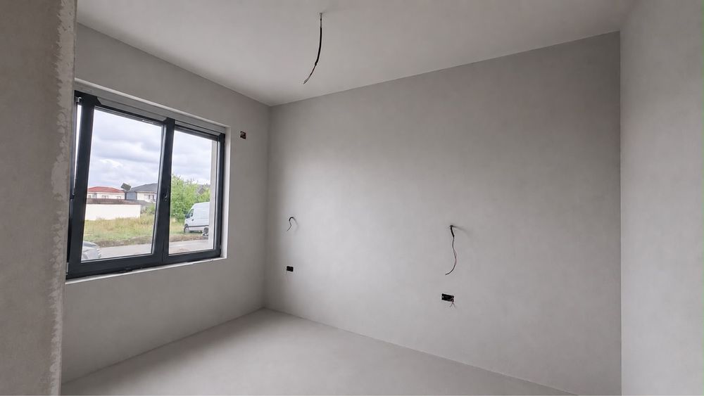 Proprietar, Vand1/2 duplex