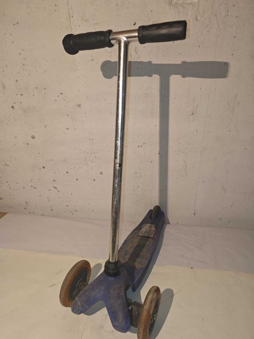 Самокат детский б/у, станция метро Москва