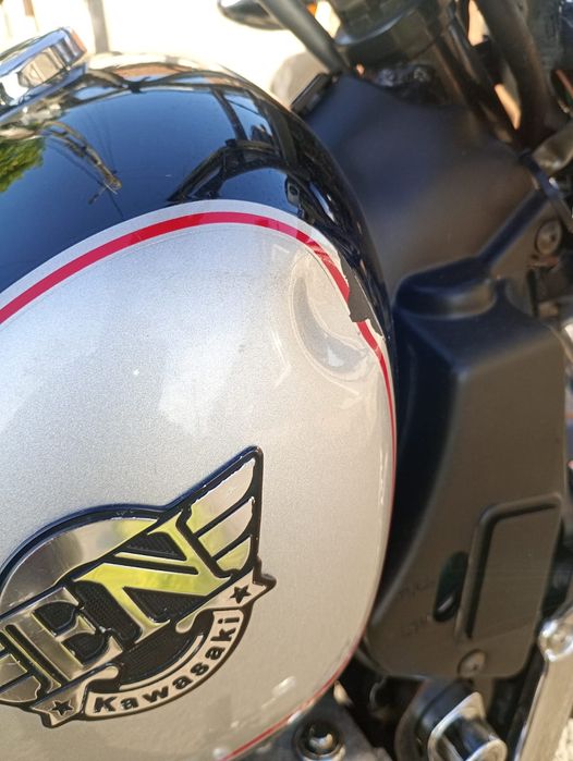 Vand motocicleta Kawasaki EN 500.