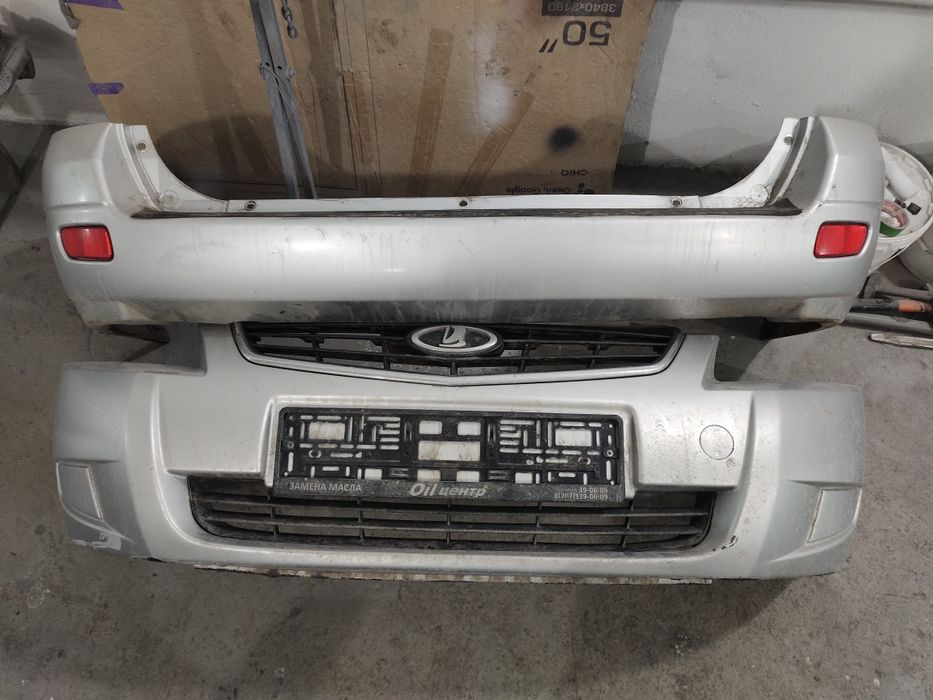 Продам приора БАМПЕРА