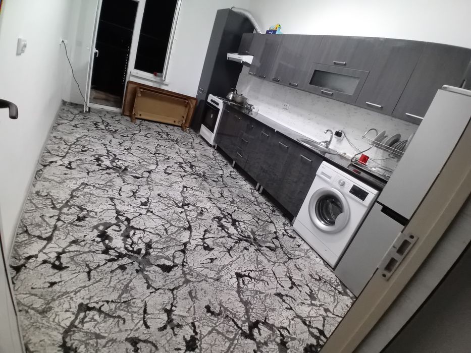 Qizlarga kvartira Yangi darxonda bezmakler bezxazayka sheriklikka