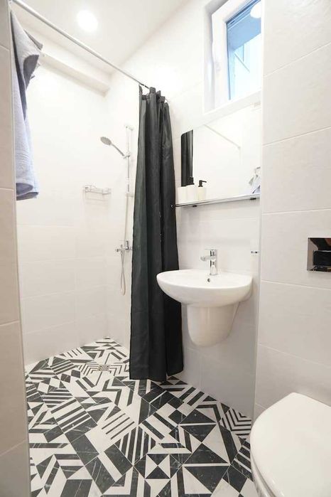 Дава се под наем Тристаен апартамент в София, Иван Вазов - 100 кв.м за 890 € - Снимка #14