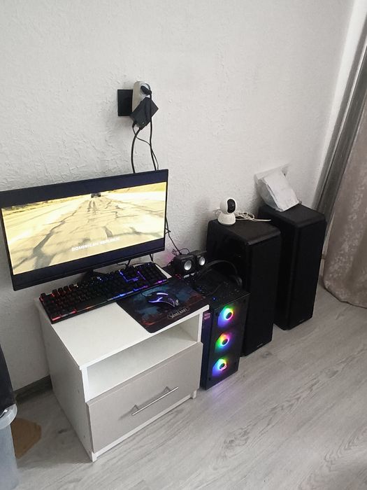 Компьютер игровой весь комплект
