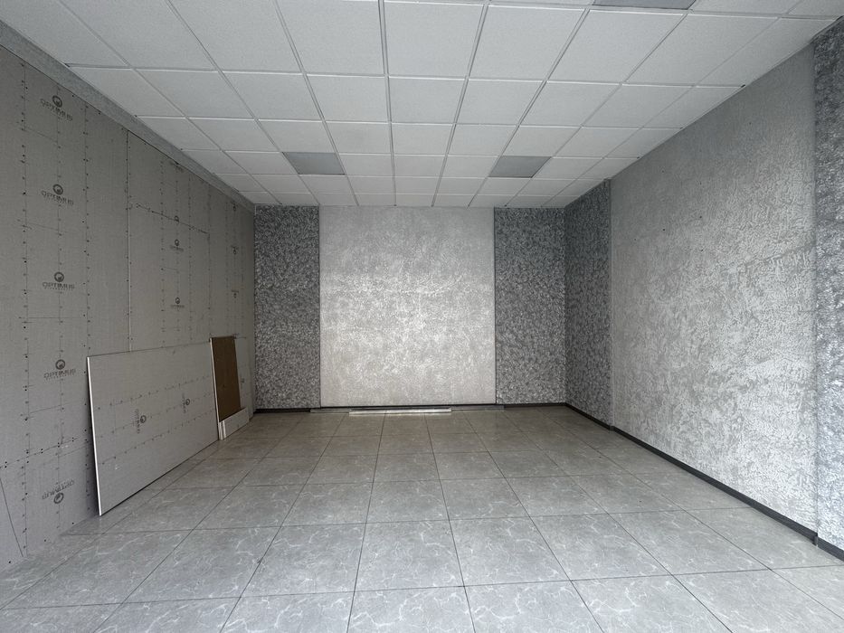 аренда нежилого помешения в доль дороги 30 кв м под магазин аптеки