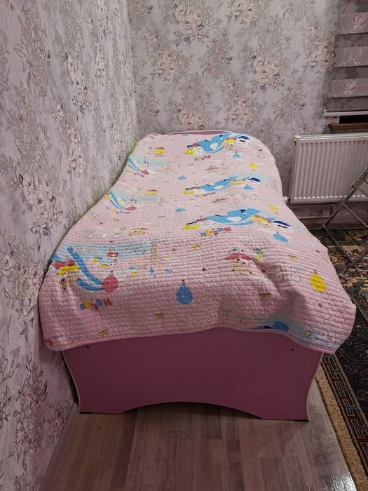 Bolalar mebeli sotiladi,qizlar uchun