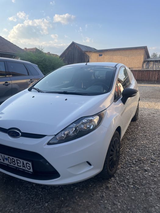 FORD Fiesta 2012