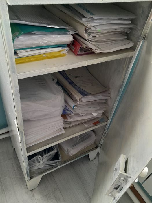 Продам сейф железный