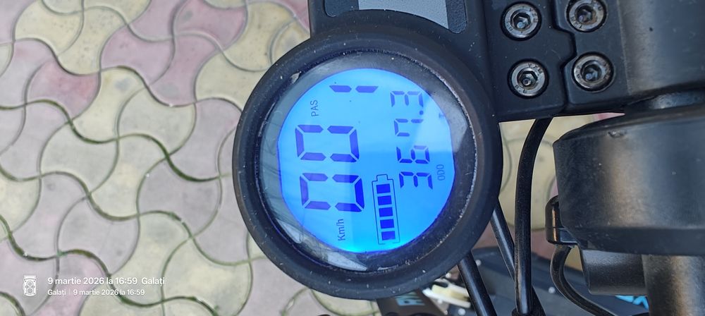 Trotineta electrica pliabila Ryde 600 seria 10"