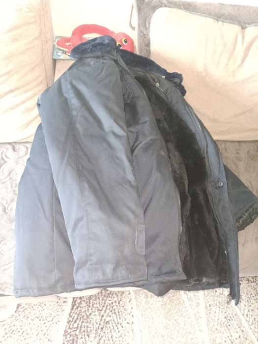 Продам бушлат новый