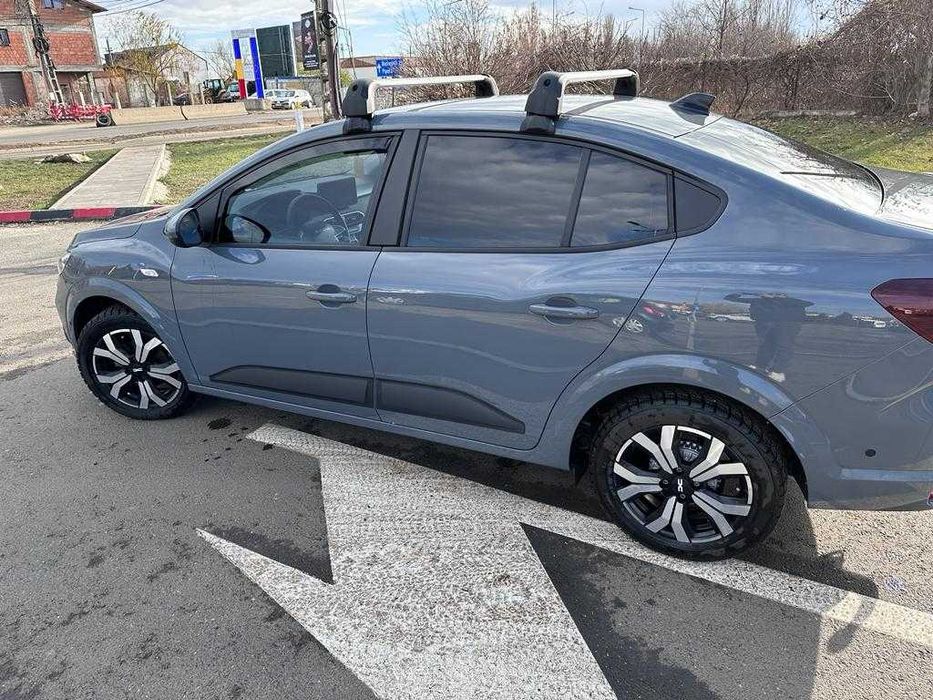 DACIA Logan 2023 — imagine 5
