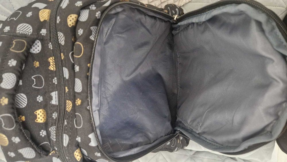 Ghiozdan școală ST.RIGHT – ergonomic, compartimentat, stare foarte bună