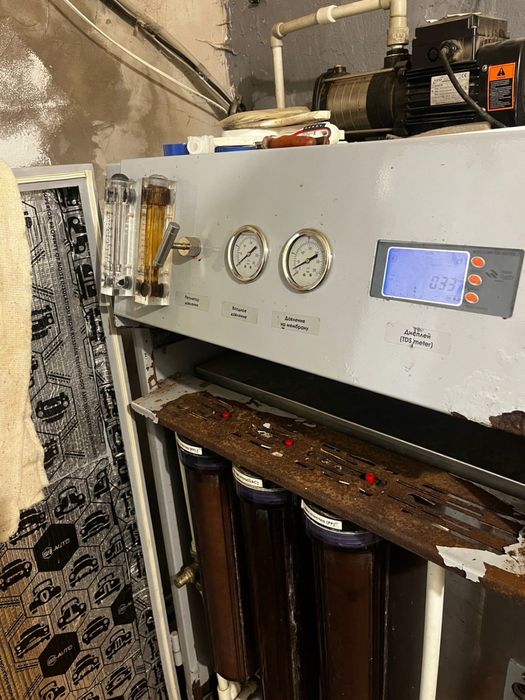 Продам аппарат воды (вендинг)