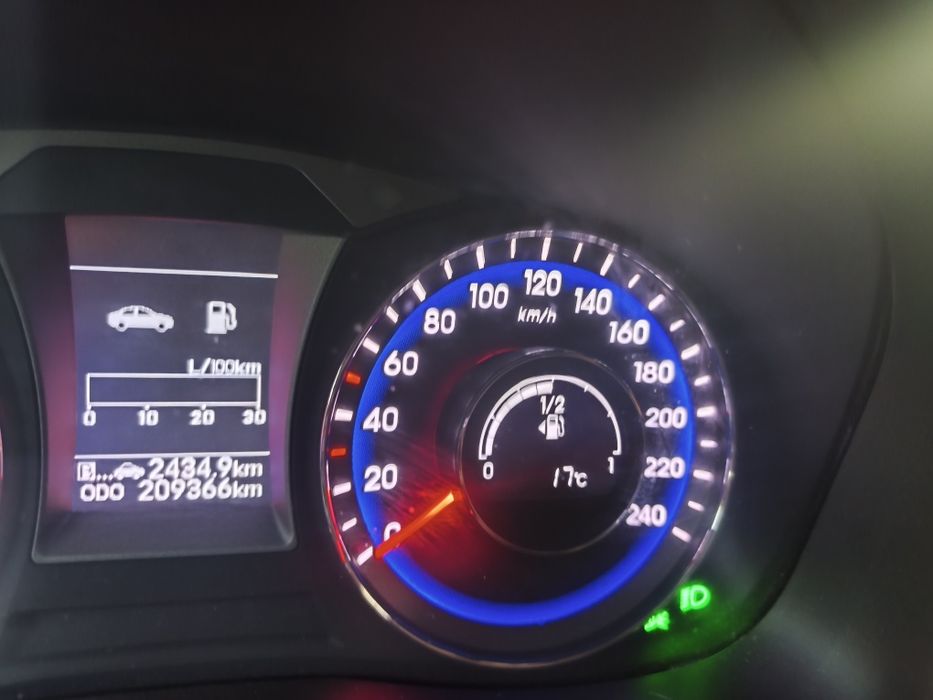 Vând Hyundai i40
