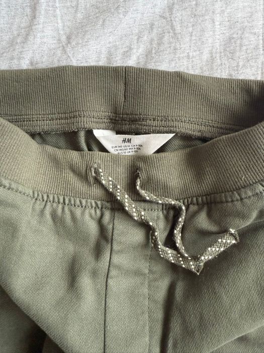 Pantaloni baieti 9-10y H&M