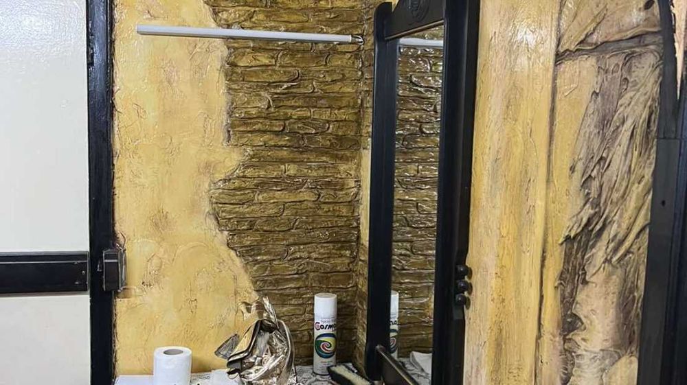 Дава се под наем Двустаен апартамент в Търговище, Запад 2 - 60 кв.м за 204 € - Снимка #1