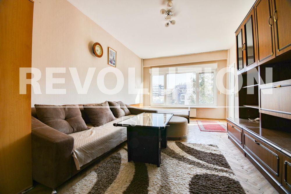 Дава се под наем Тристаен апартамент в София, Дианабад - 84 кв.м за 747.66 € - Снимка #1