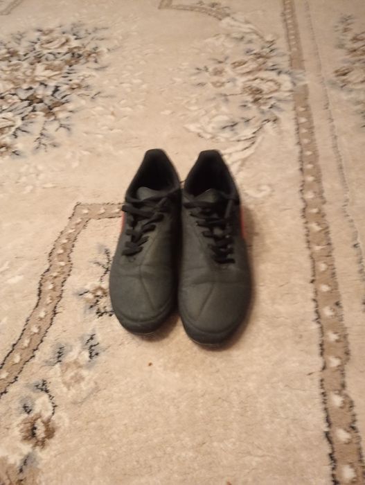 Ghete de fotbal Adidas