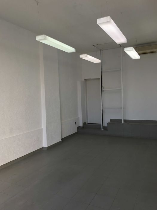 Дава се под наем Магазин в Харманли - 35 кв.м за 178.5 € - Снимка #11