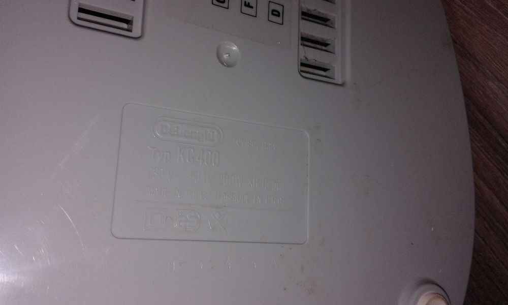 Блендер марка AEG, немски и сокоизтисквачка DELONGHI KC 400