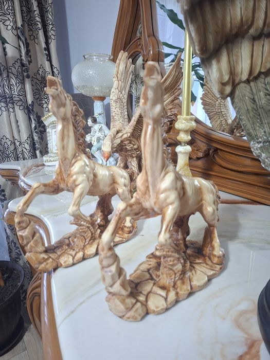 Statuete figurine de colectie