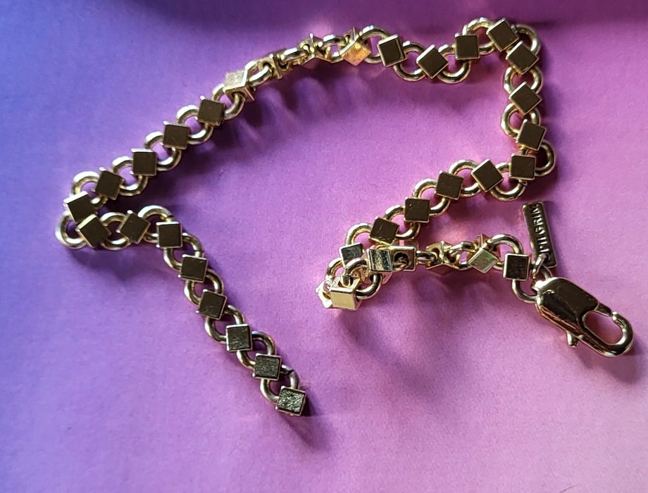 Гривна PILGRIM с 18К златно покритие 
Цена на етикета 34.95 евро