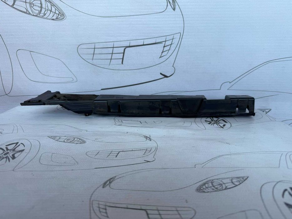 Suport Ghidaj Prag Lateral Stanga BMW Seria 1 F20 F21 2012 / 2011-2019 Cod OEM 51777264359 (5B2)