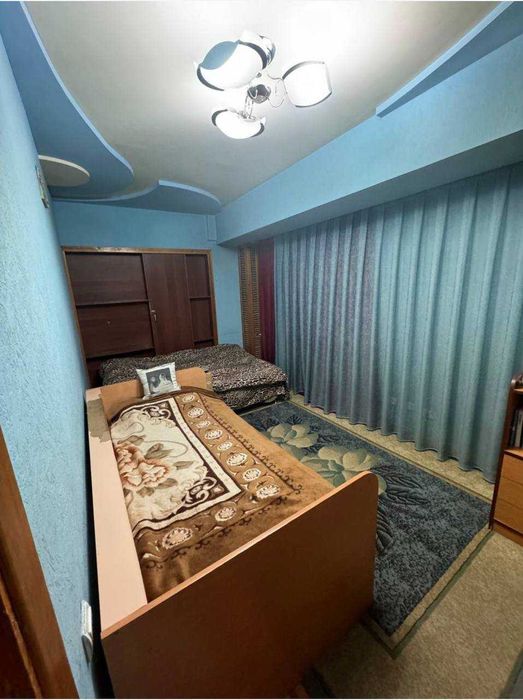 Продается квартиру Центр  Ц1 4комнатная  114м2