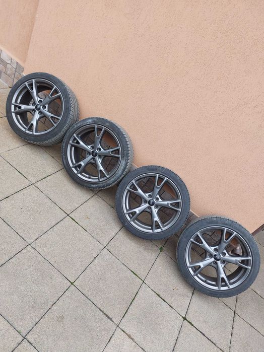 Anvelope de vară Pirelli P7 Cinturato 235/40 R18 95W + jante