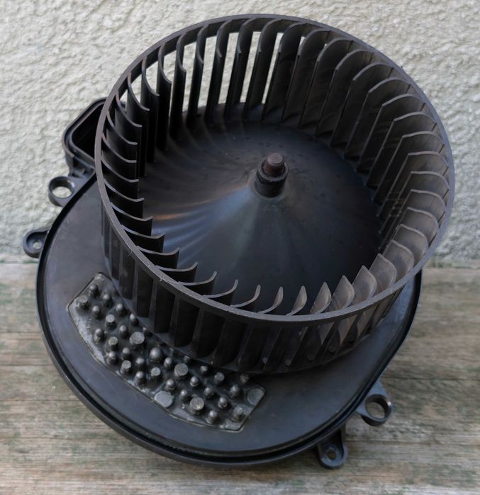 Piese BMW F30 Display 6.5", ventilator/aeroterma, subwoofer / cheie BMW, Mini, tweetere Harman Kardon