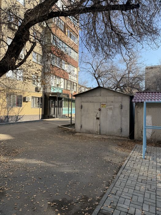 Металлический гараж